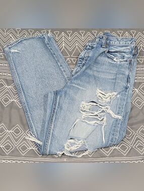 Moussy Distressed Straight Leg Jeans Size 28